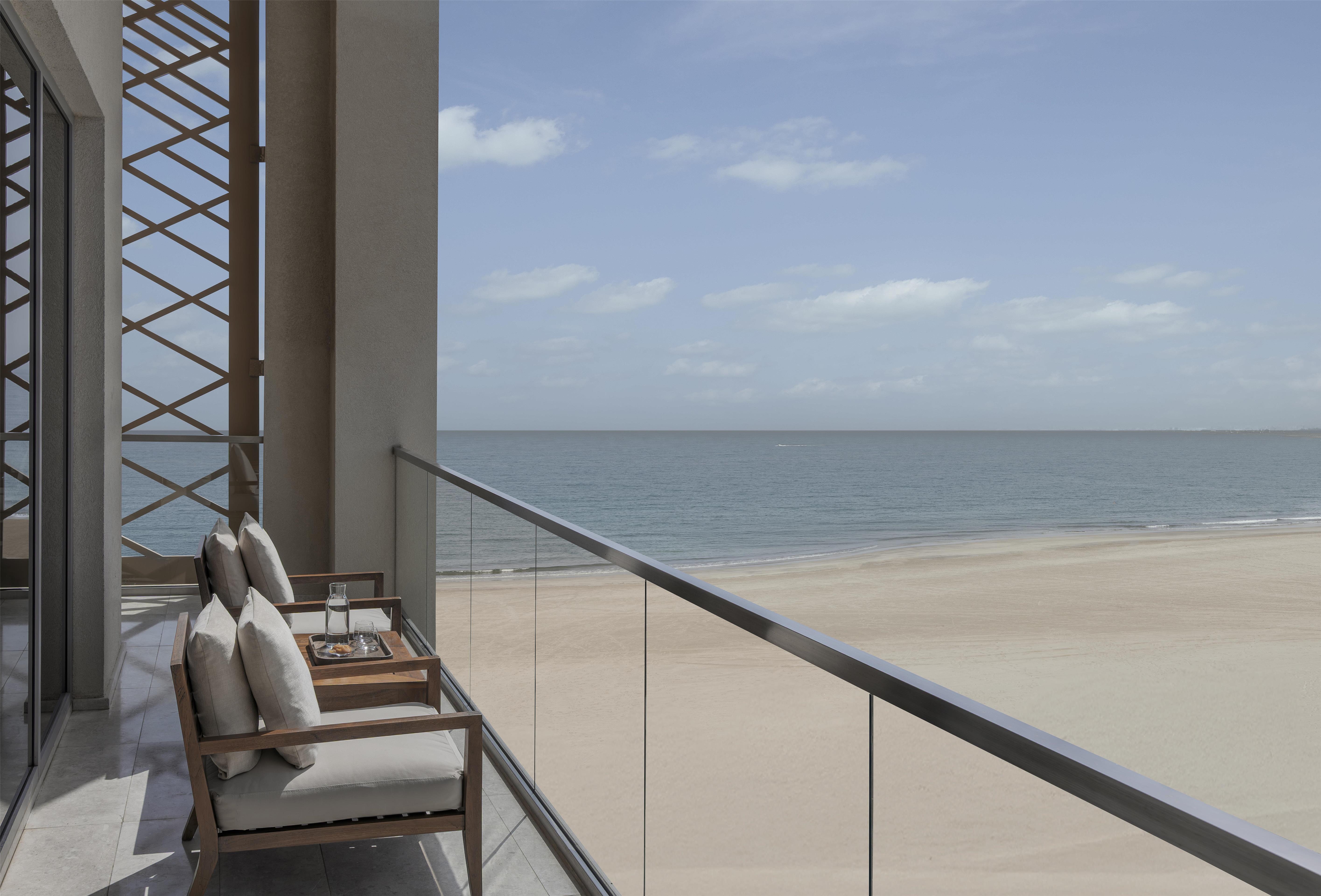 Kempinski Hotel Muscat Oman - GRAND DELUXE SEA VIEW