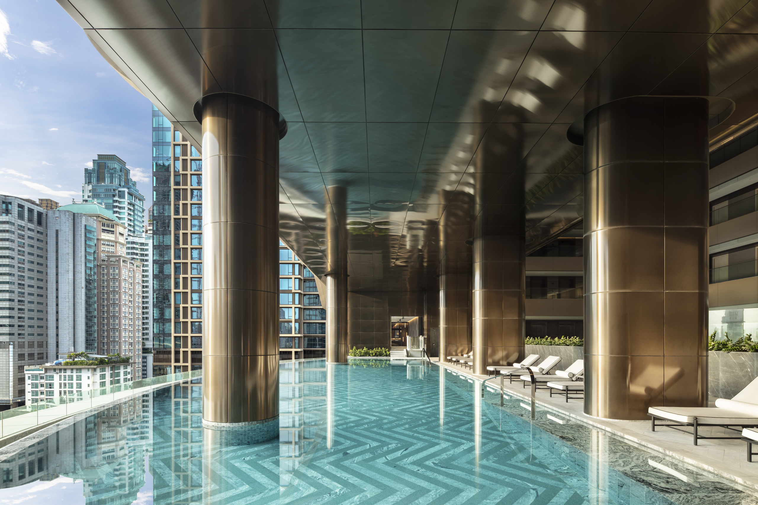 BKK3_Pool_Angle_1_Final_V2_High Res_16982.jpg