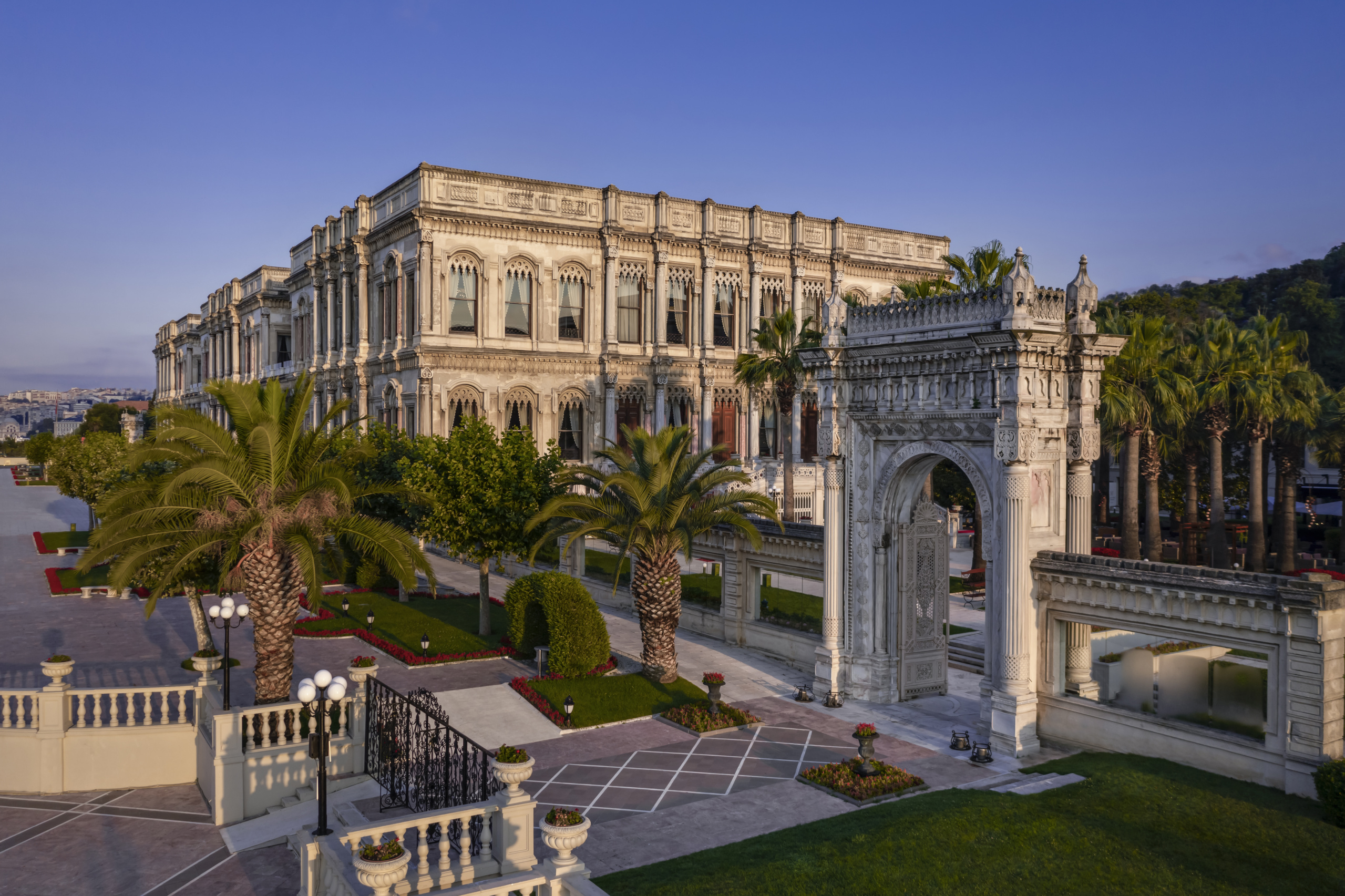 KIIST_Exterior_High Res_10935 (1).jpg