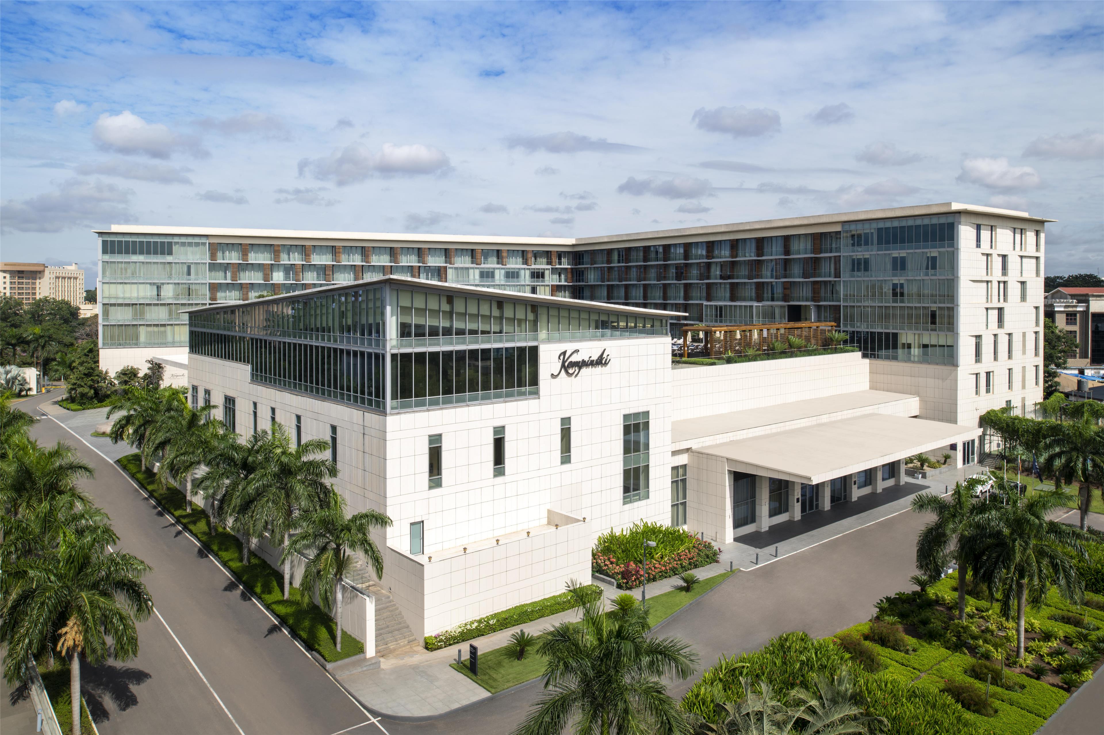 Kempinski Hotel Gold Coast City Accra Ghana - Exterior