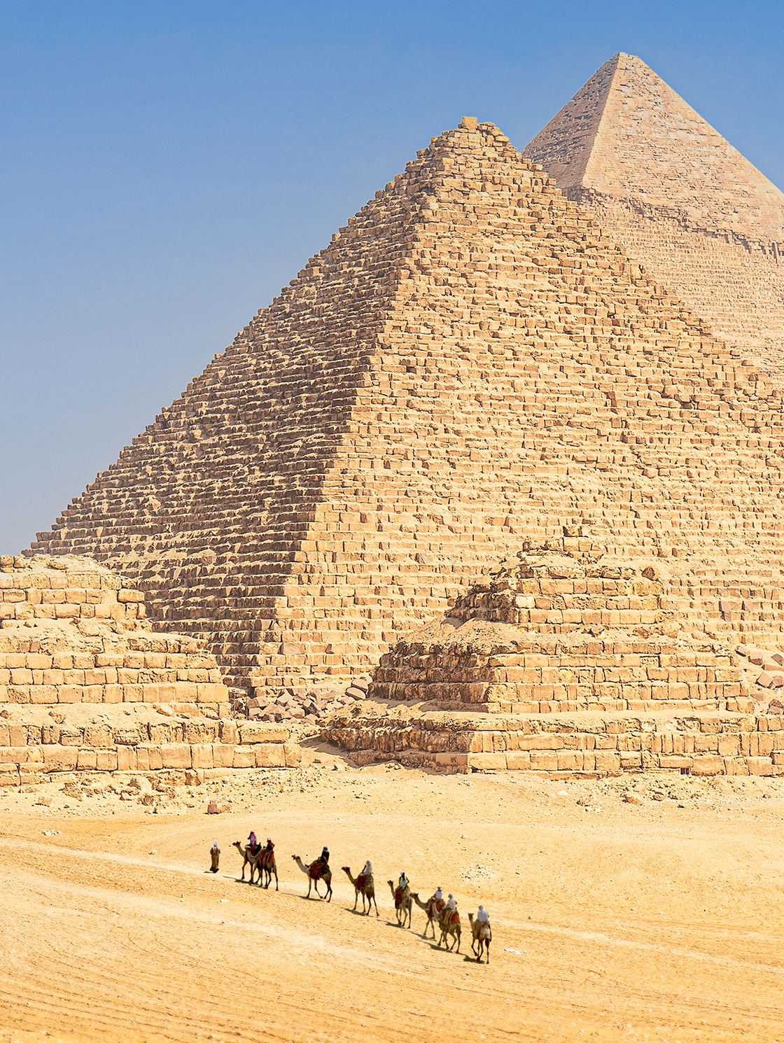 EH EgyptGallery_03_Giza_AdobeStock.jpg