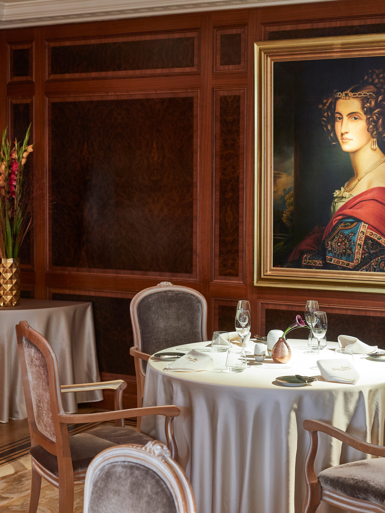 KIBER2_Lorenz Adlon Esszimmer_High Res_30024.jpg