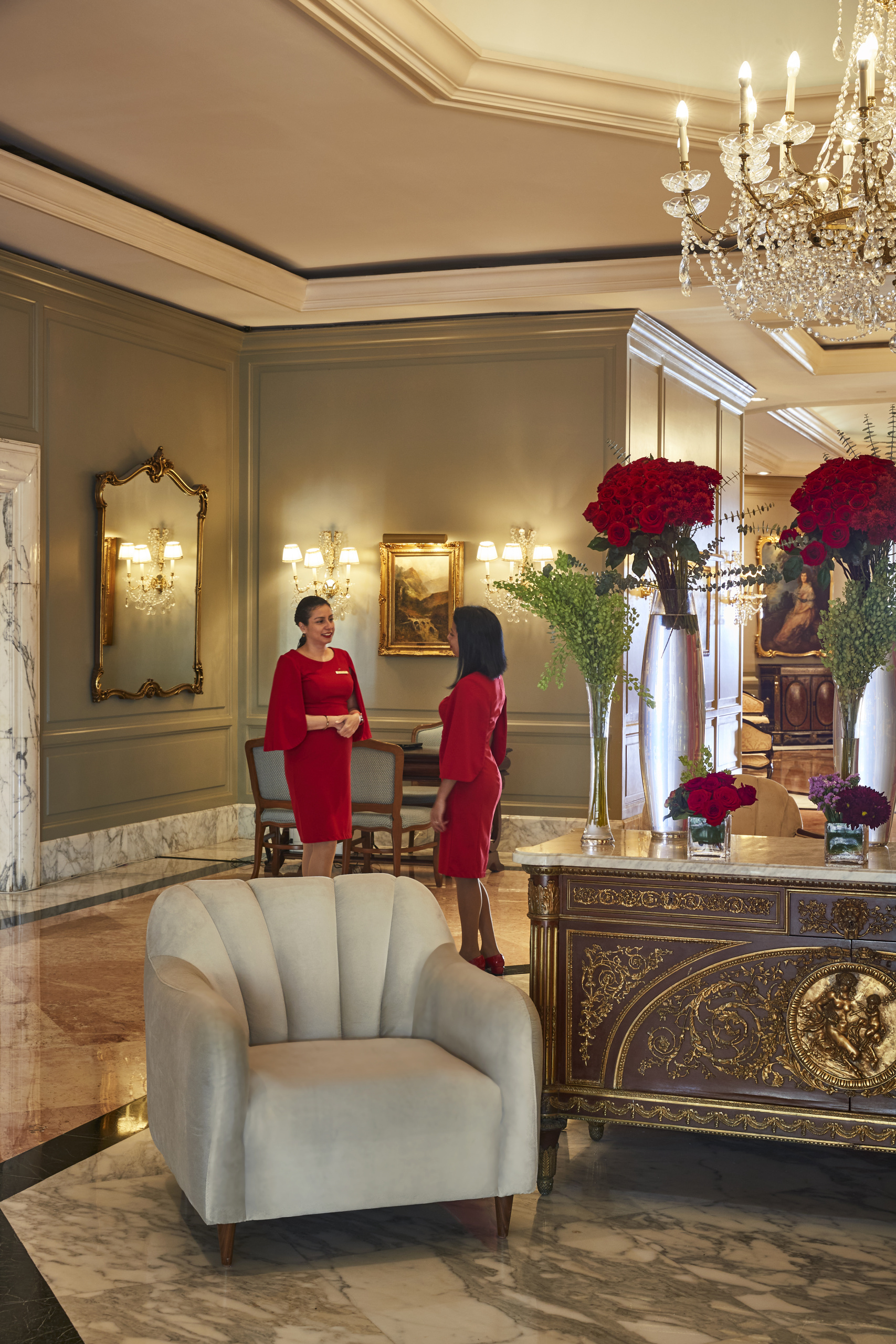 KICUN1_Ladies-in-Red_KempinskiTISCancunFeb.23 476_High Res_42682.jpg