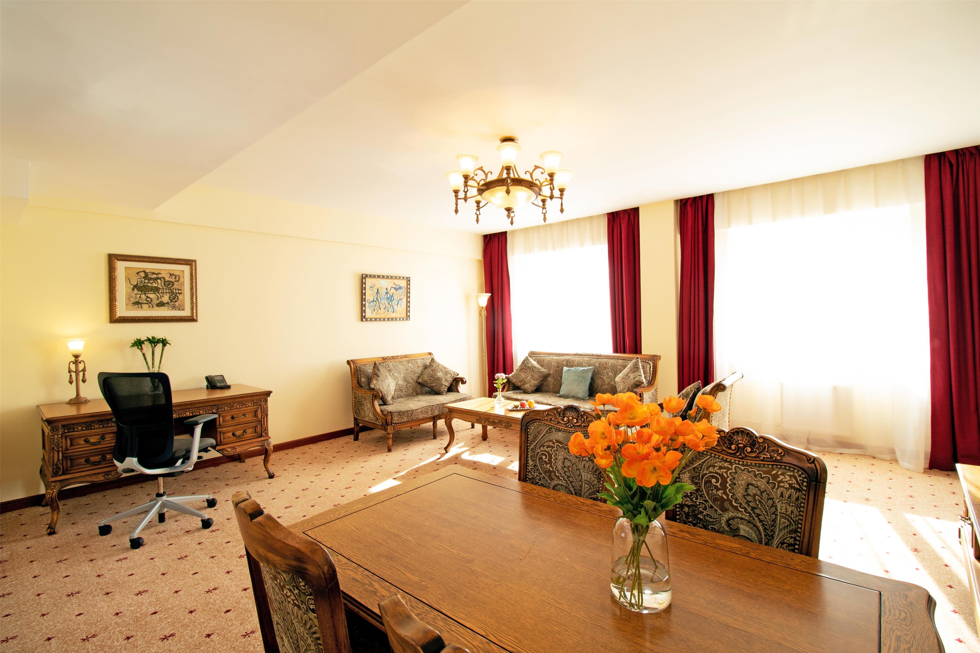Kempinski Hotel Khan Palace Ulan Bataar - Executive Suite