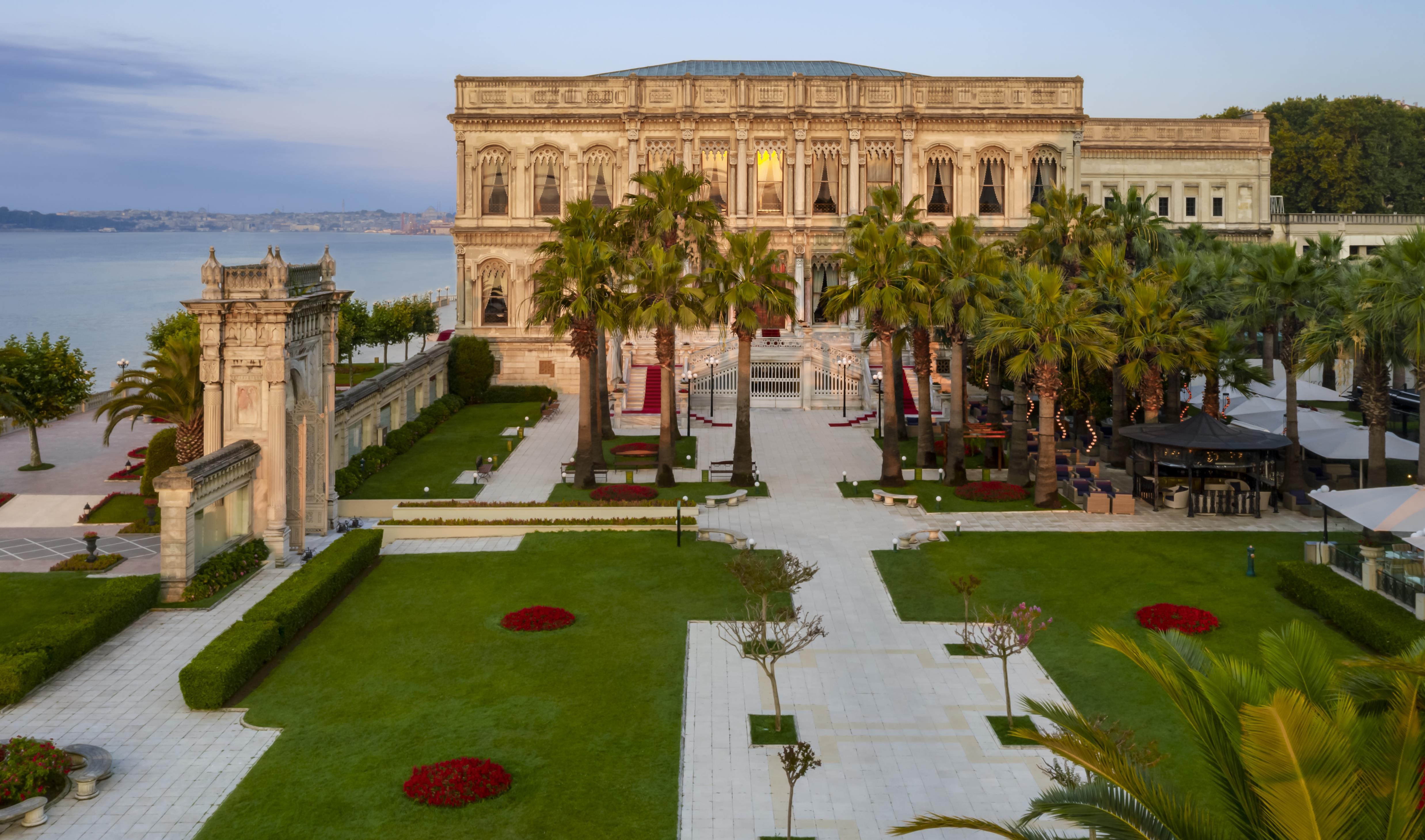 Ciragan Palace Kempinski Istanbul - Aussenansicht