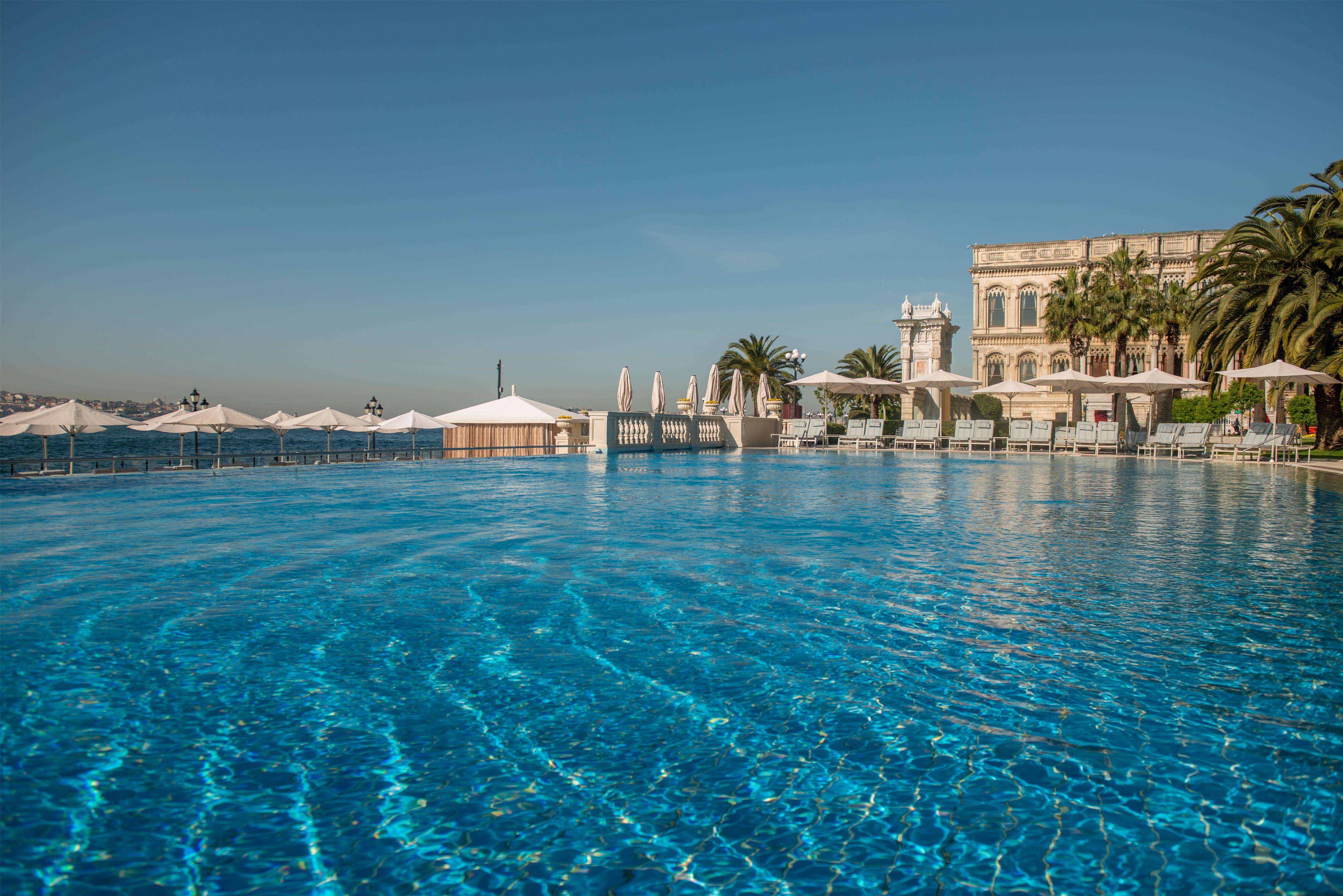 Ciragan Palace Kempinski Istanbul - Pool - im Freien