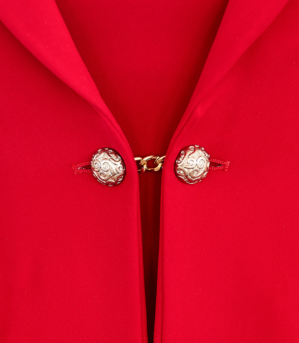 LadyInRed_Detail_02_960x1100px.jpg