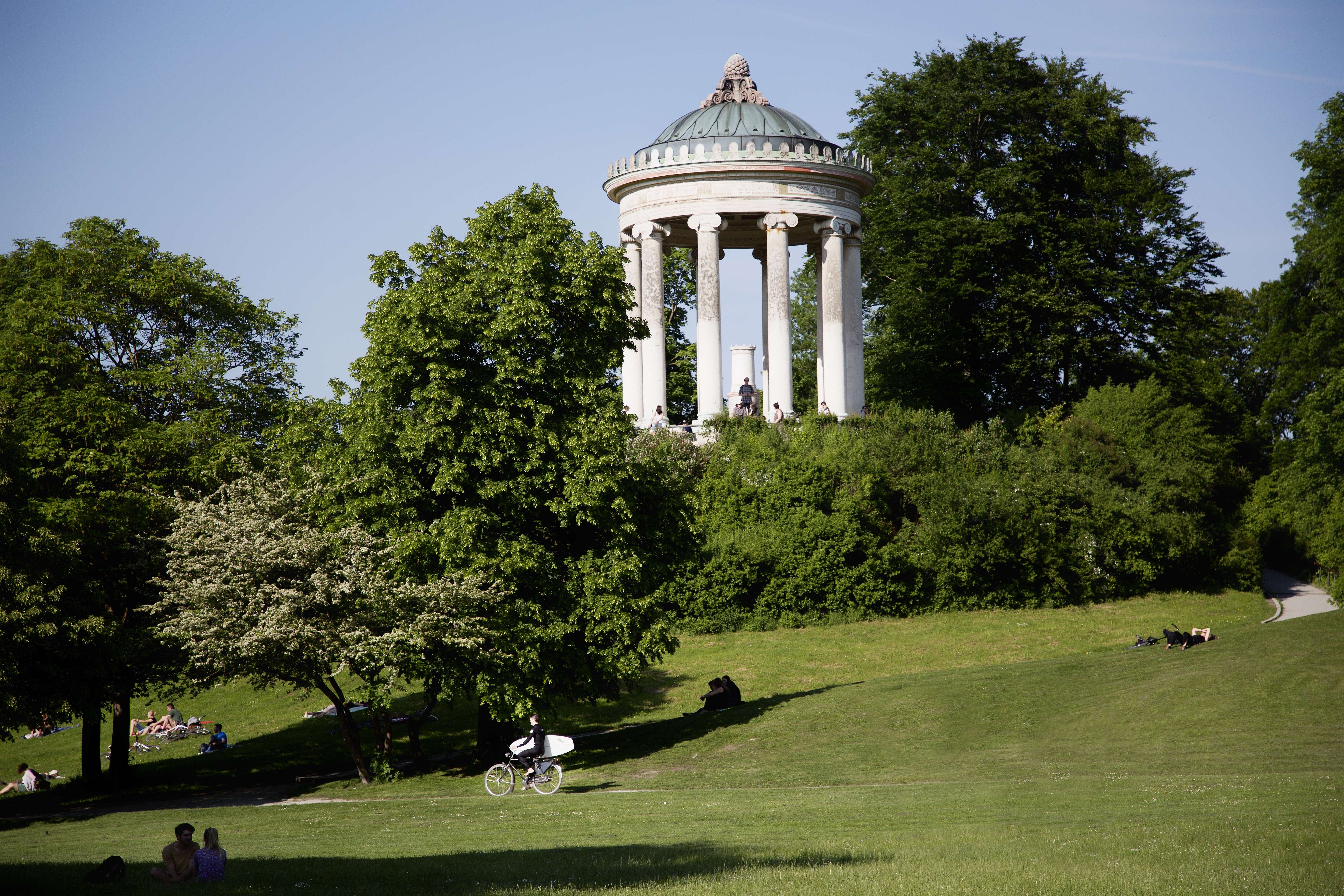 Nr. 1901s Monopteros im Englischen Garten Foto Anna-Lena Zintel.jpg